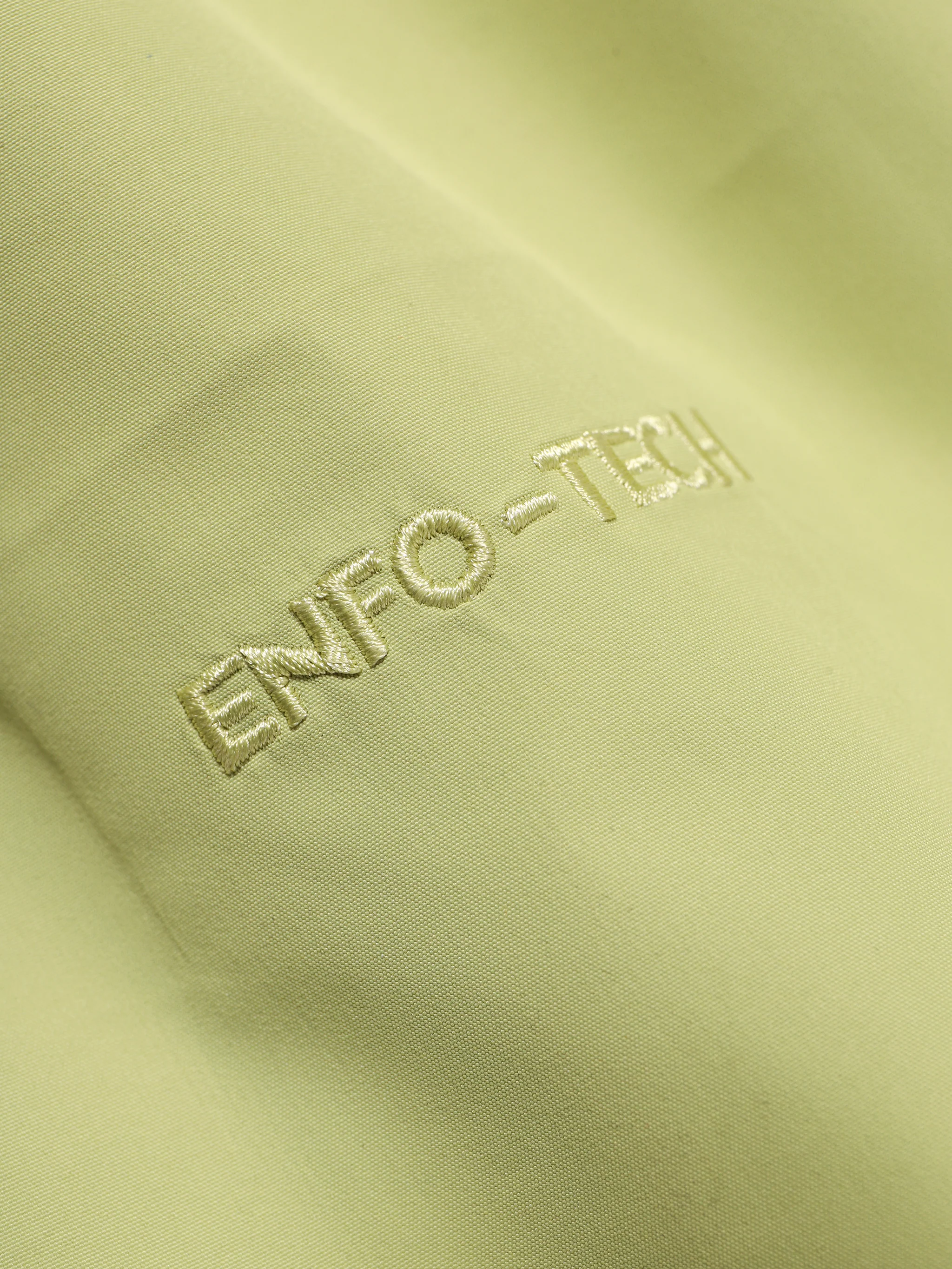 Interstellar Traverse Lightweight Shell Rain Jacket - Image 11